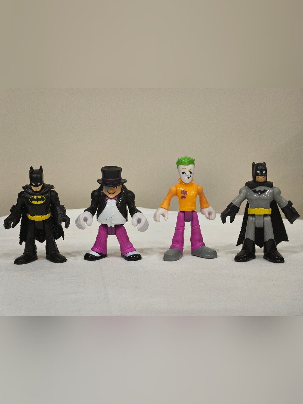 Imaginext DC Comics Batman, JOKER and penguin Figures Set of 4